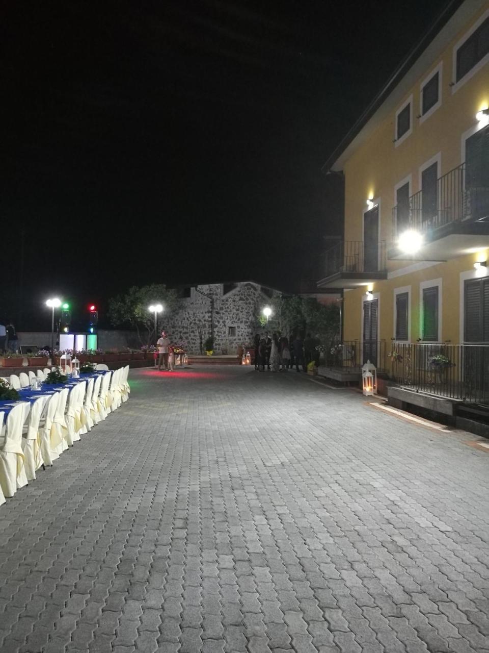 I Colori Dell'Etna Bed & Breakfast San Giovanni La Punta Exterior photo
