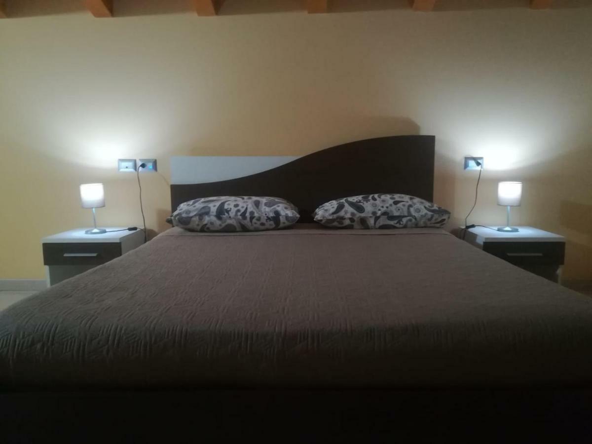 I Colori Dell'Etna Bed & Breakfast San Giovanni La Punta Exterior photo