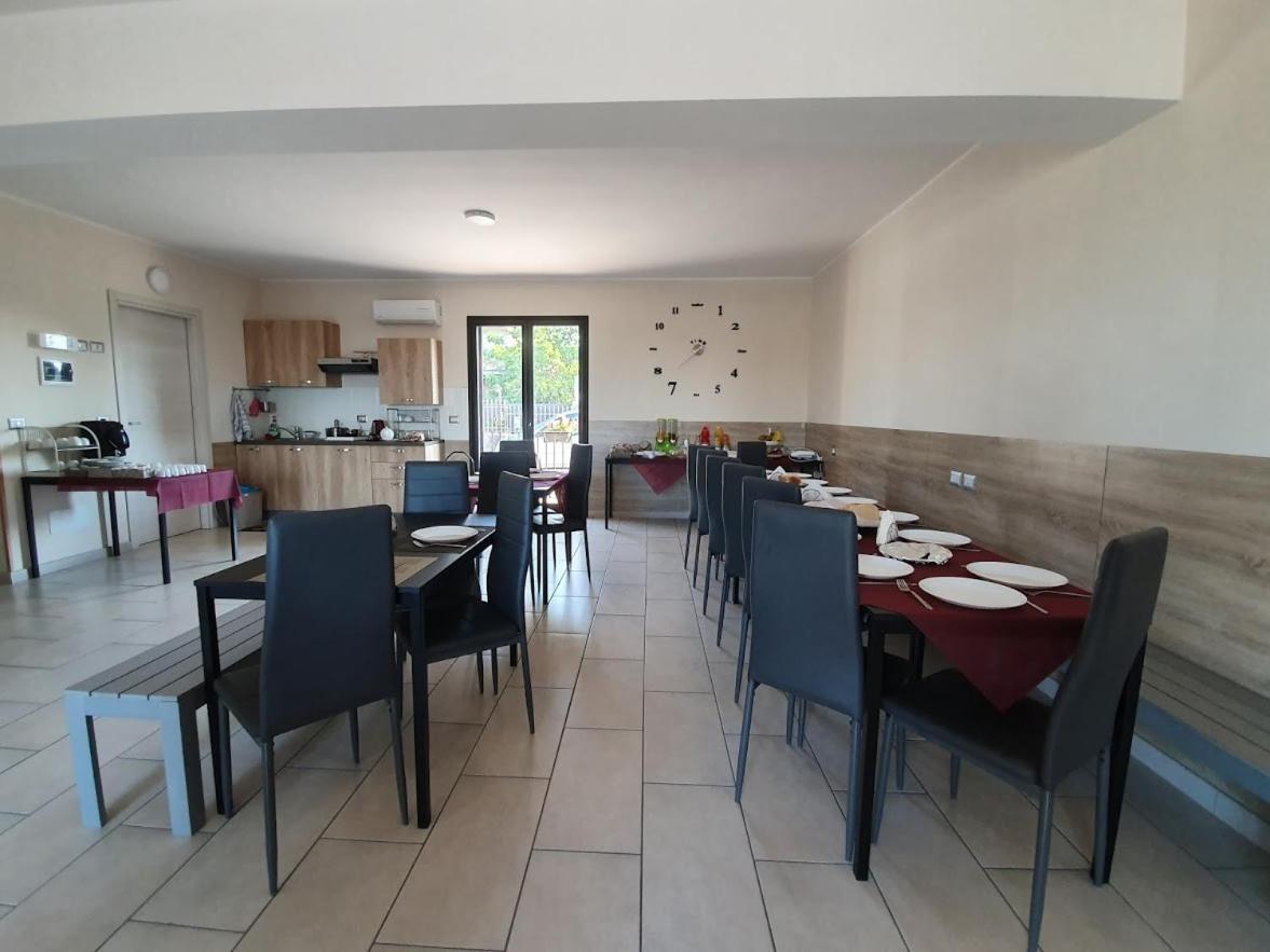 I Colori Dell'Etna Bed & Breakfast San Giovanni La Punta Exterior photo
