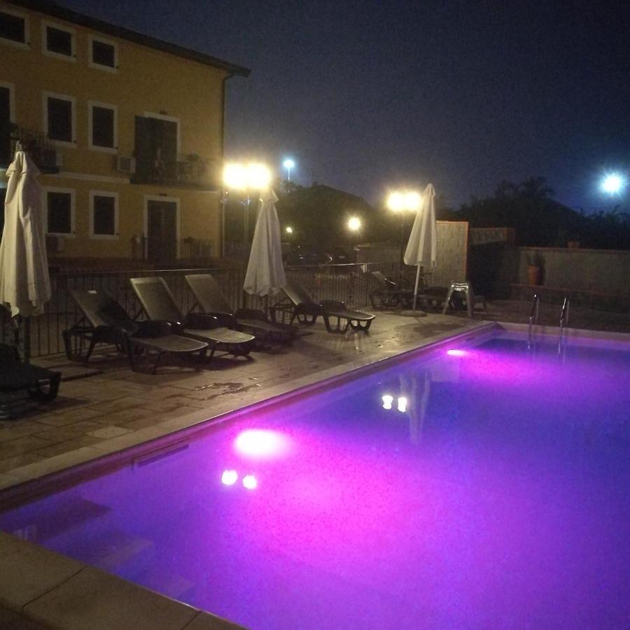 I Colori Dell'Etna Bed & Breakfast San Giovanni La Punta Exterior photo