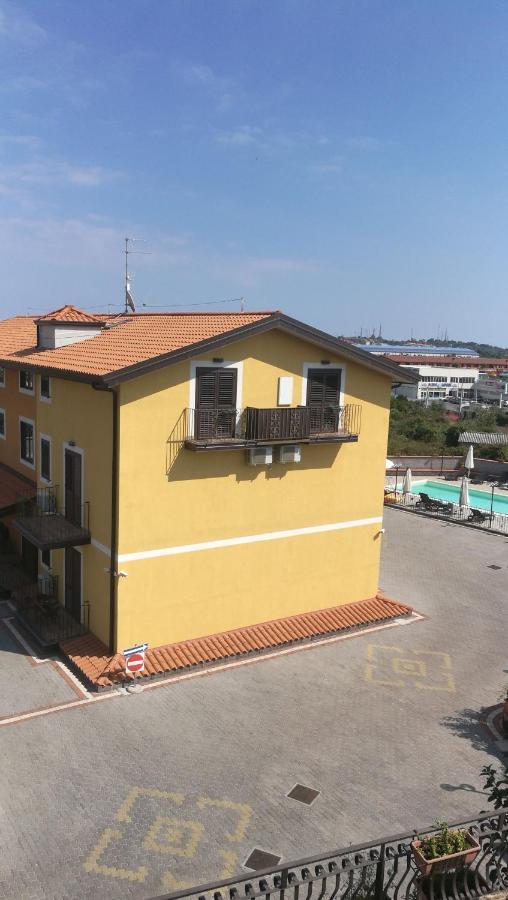 I Colori Dell'Etna Bed & Breakfast San Giovanni La Punta Exterior photo